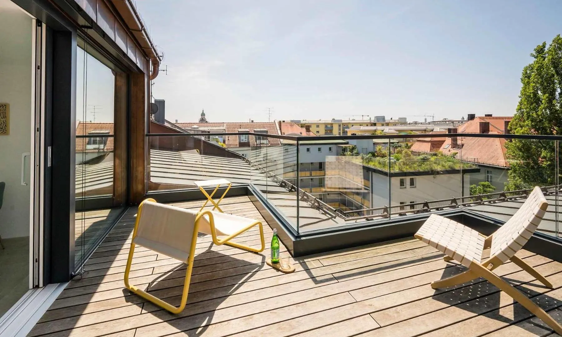 Quiet Meets Elegance In Munichs Center Lejlighed Tyskland