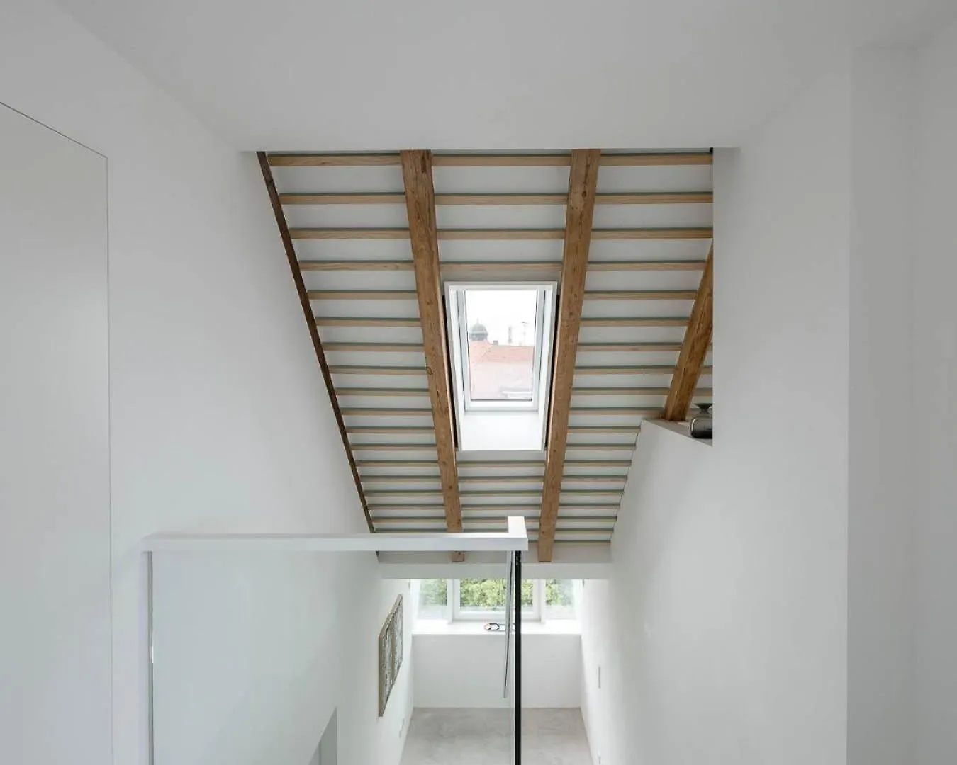 Quiet Meets Elegance In Munichs Center Lejlighed 0*,